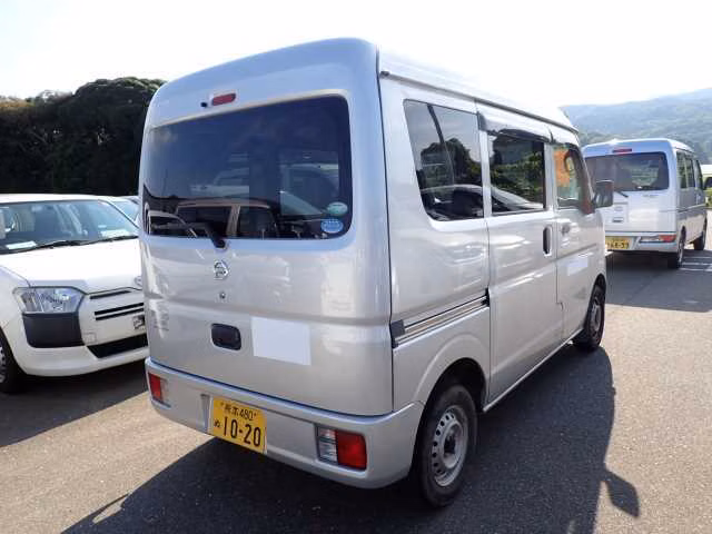 NISSAN NV100 CLIPPER