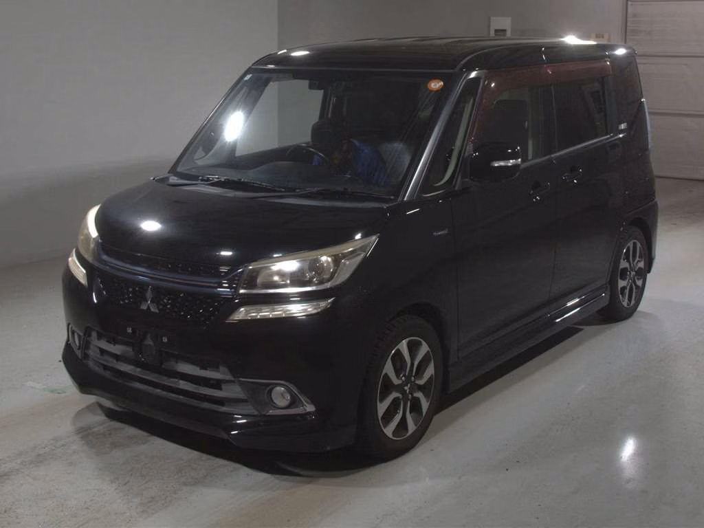 MITSUBISHI DELICA D:2
