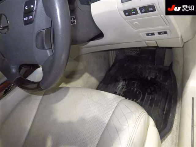 LEXUS LS460