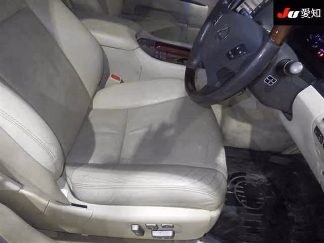 LEXUS LS460