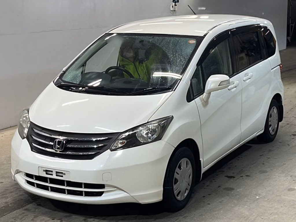 HONDA FREED