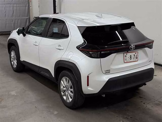 TOYOTA YARIS CROSS