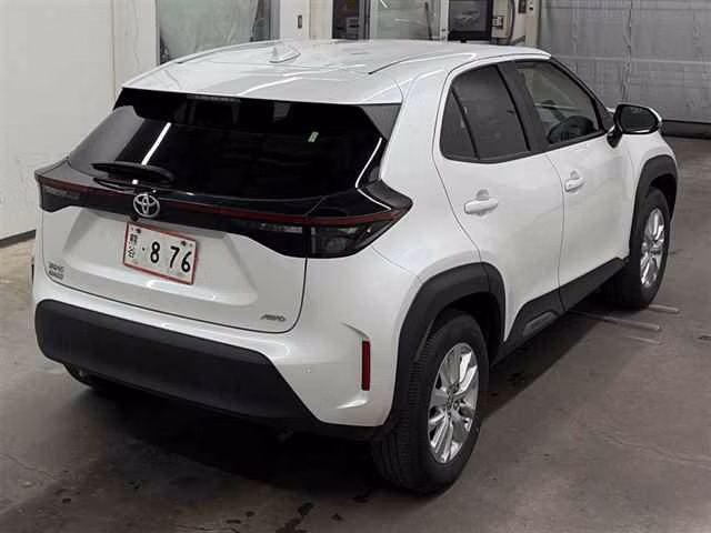 TOYOTA YARIS CROSS