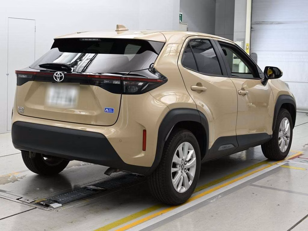 TOYOTA YARIS CROSS