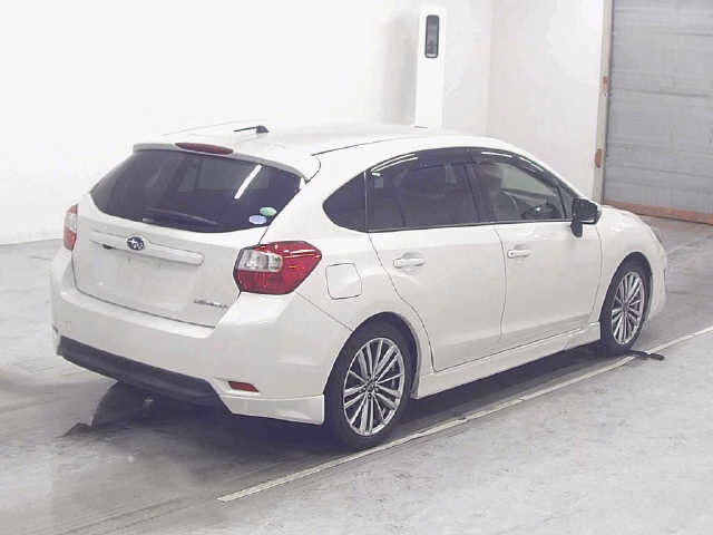 SUBARU IMPREZA