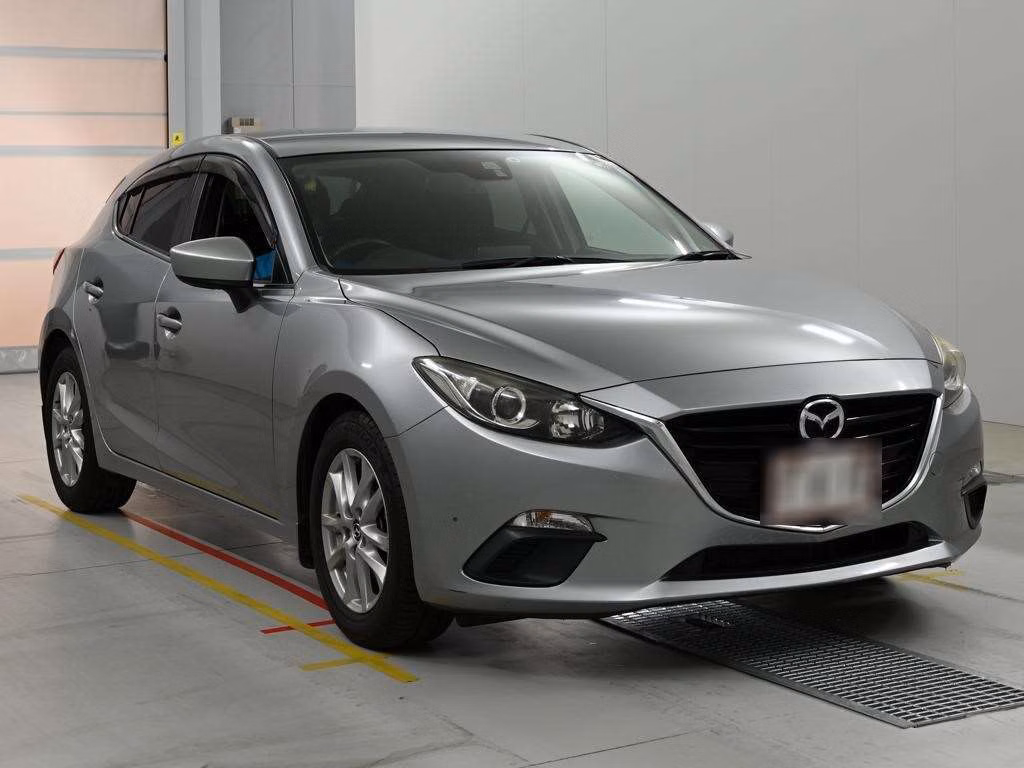 MAZDA AXELA