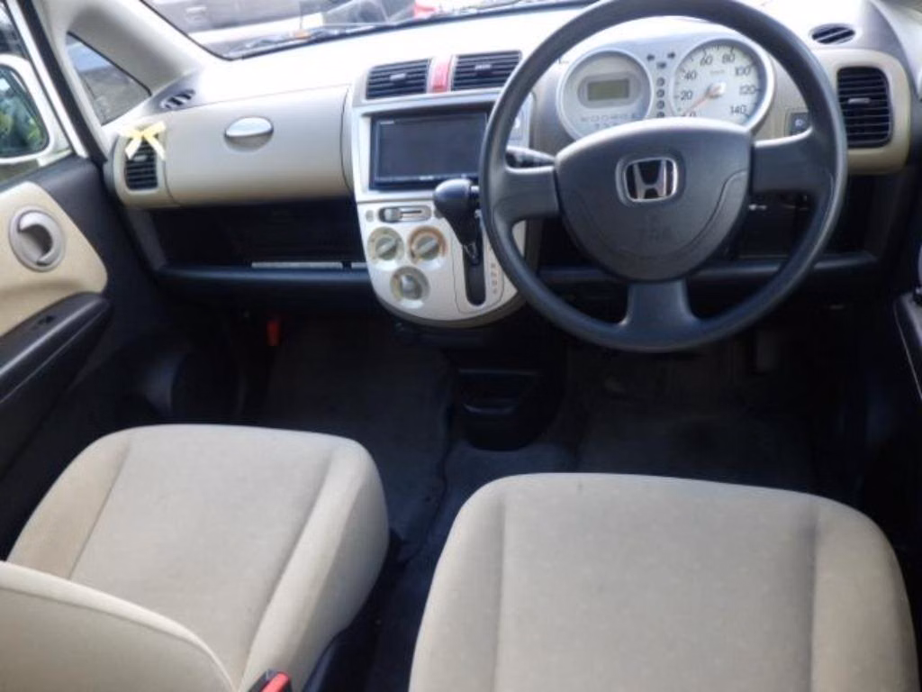 HONDA LIFE