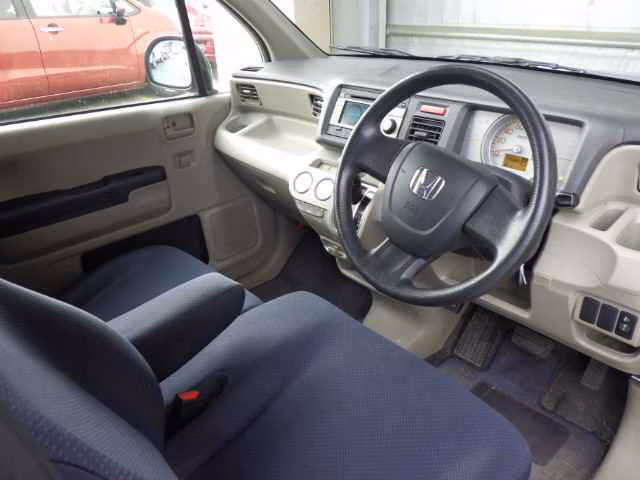 HONDA LIFE