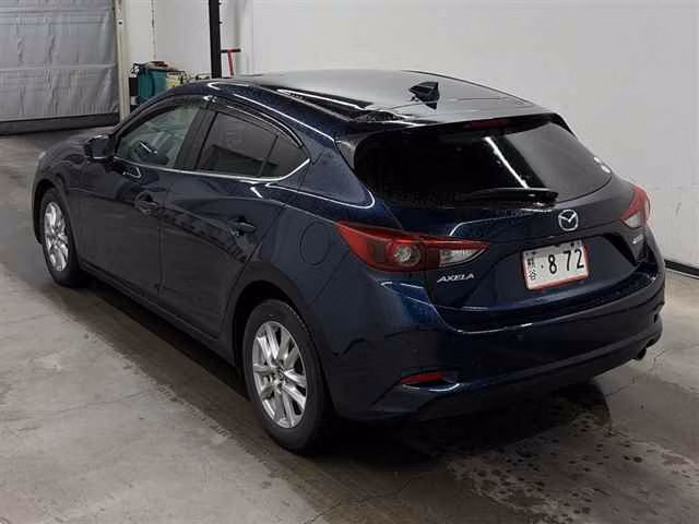MAZDA AXELA