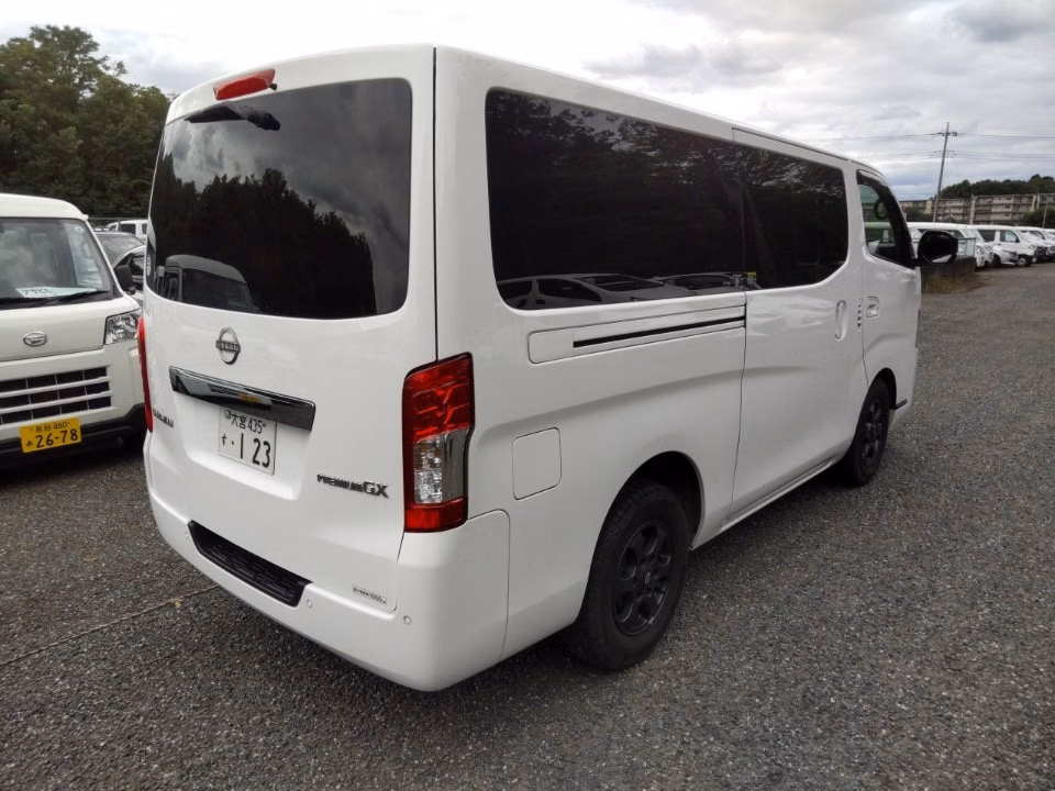 NISSAN CARAVAN