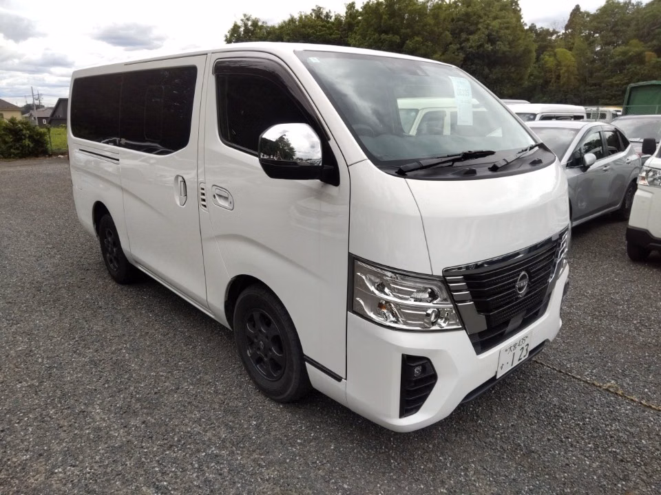 NISSAN CARAVAN