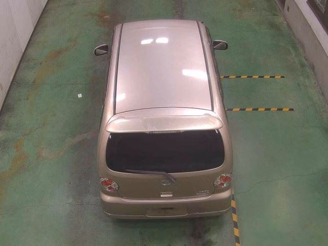 DAIHATSU MOVE LATTE
