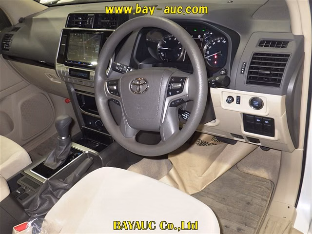 TOYOTA LAND CRUISER PRADO
