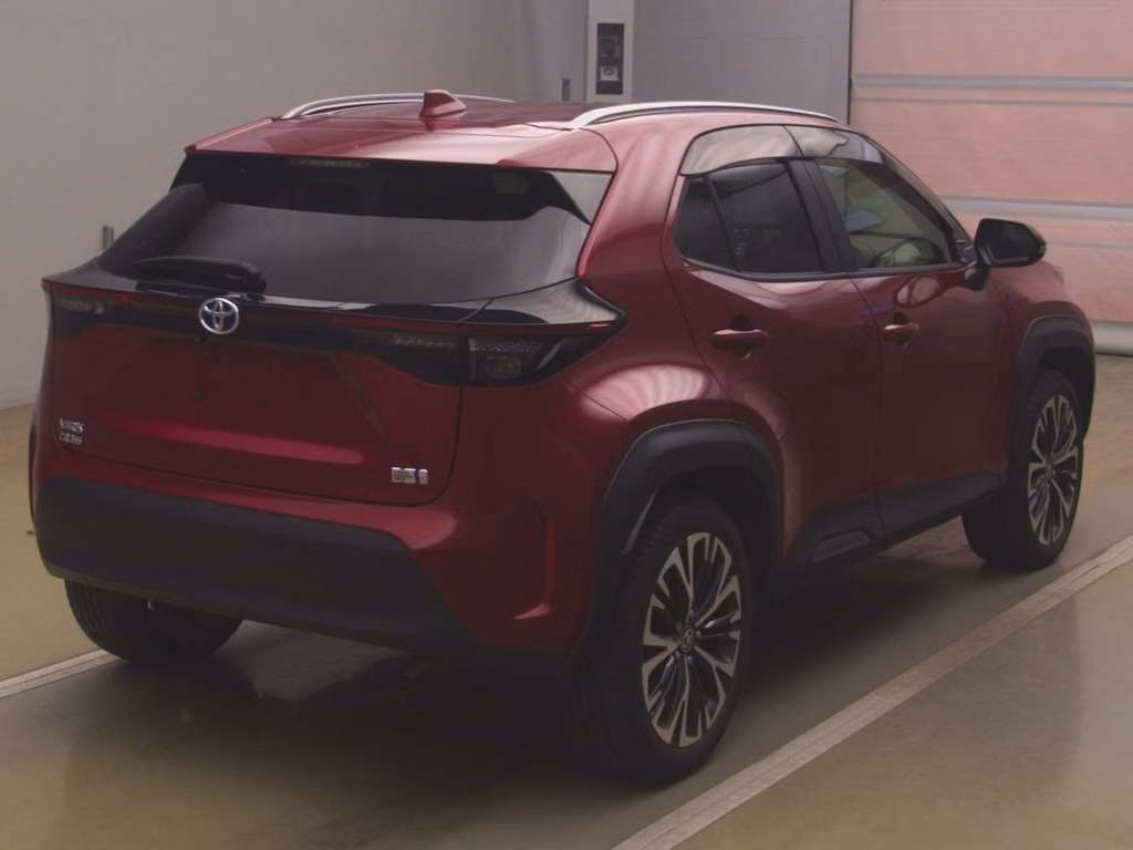 TOYOTA YARIS CROSS