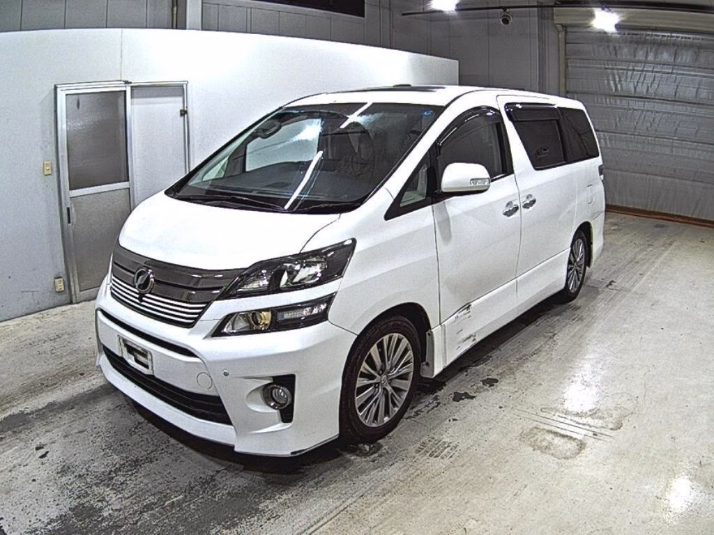 TOYOTA VELLFIRE