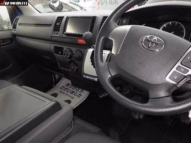 TOYOTA REGIUS ACE