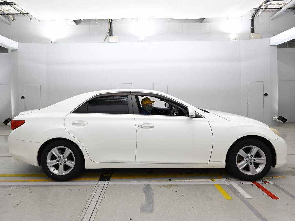 TOYOTA MARK X