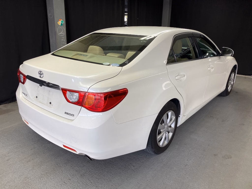 TOYOTA MARK X