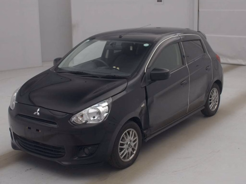 MITSUBISHI MIRAGE