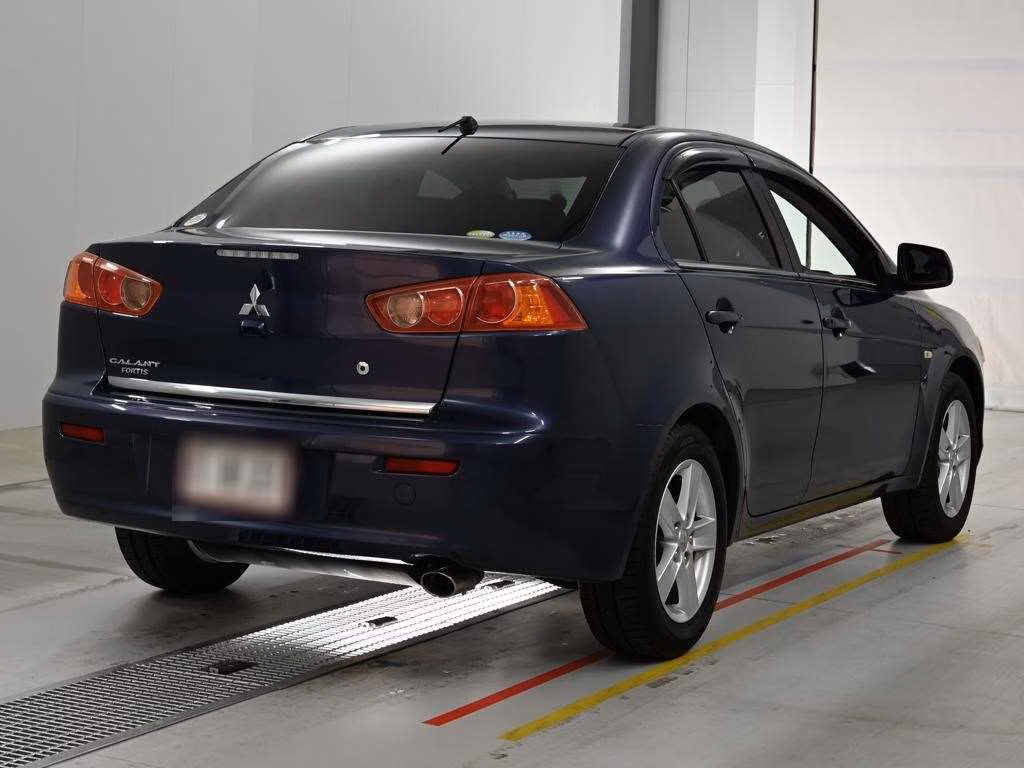 MITSUBISHI GALANT FORTIS