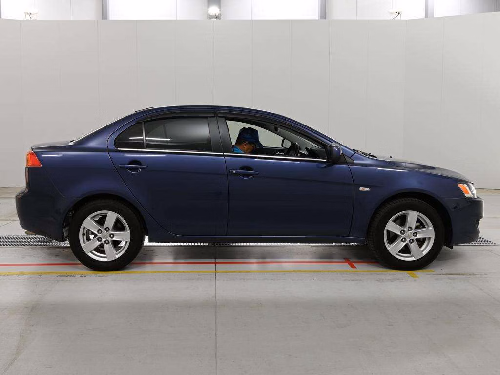 MITSUBISHI GALANT FORTIS