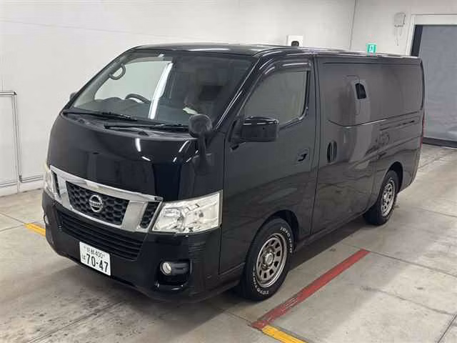 NISSAN NV350 CARAVAN