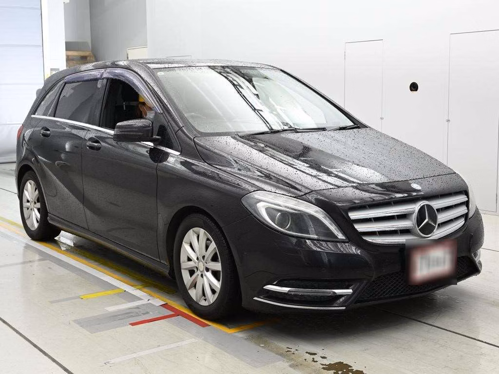 MERCEDES-BENZ B-CLASS