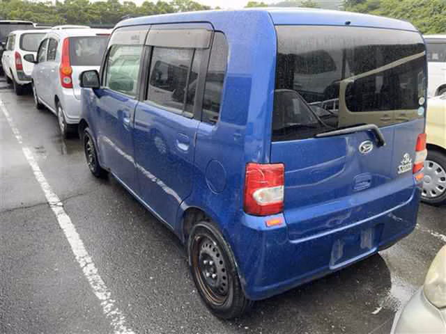 DAIHATSU MOVE CONTE