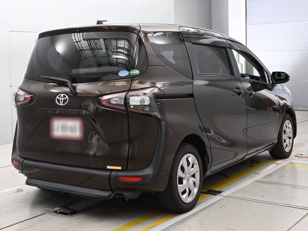 TOYOTA SIENTA