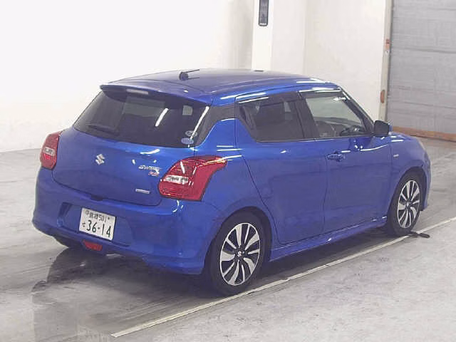 SUZUKI SWIFT