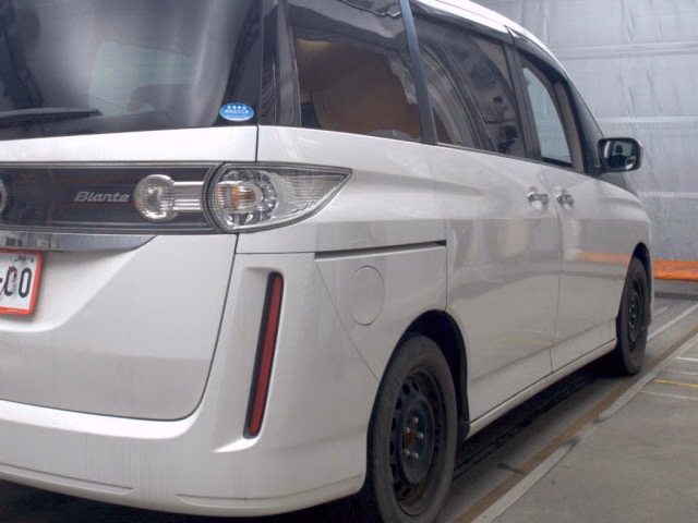 MAZDA BIANTE