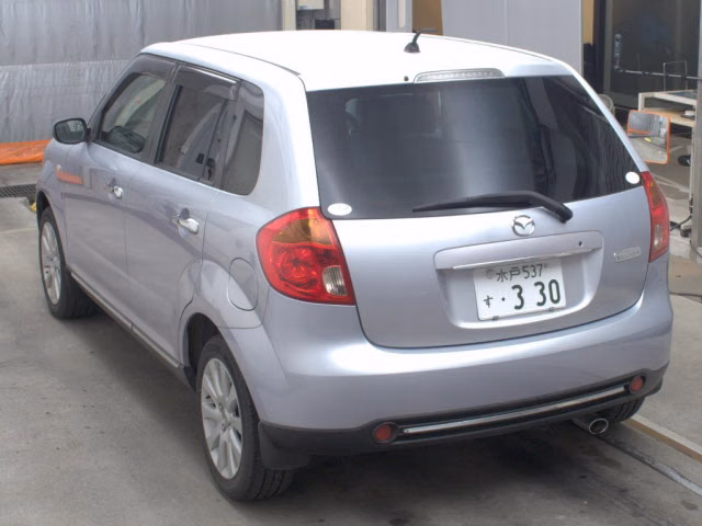 MAZDA VERISA