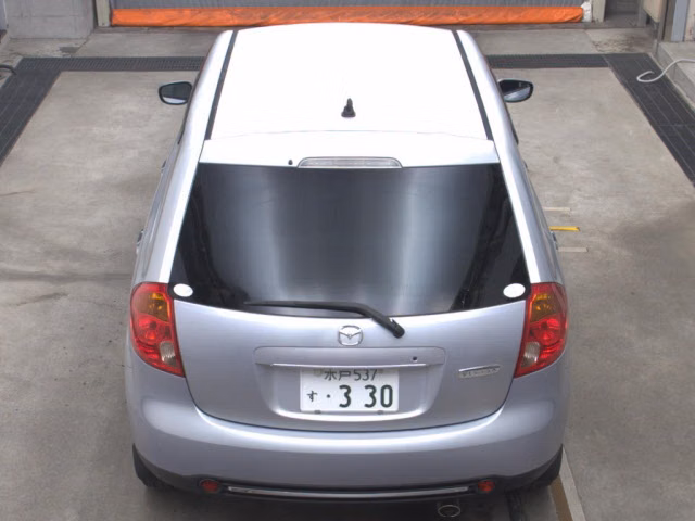 MAZDA VERISA