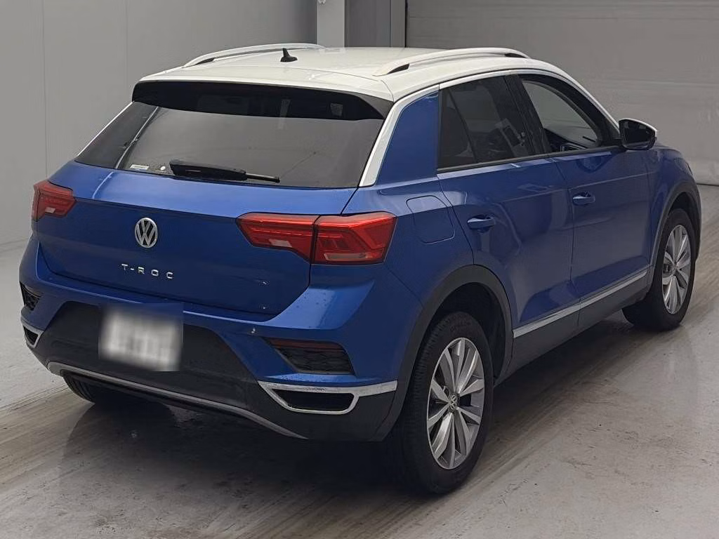 VOLKSWAGEN T-ROC