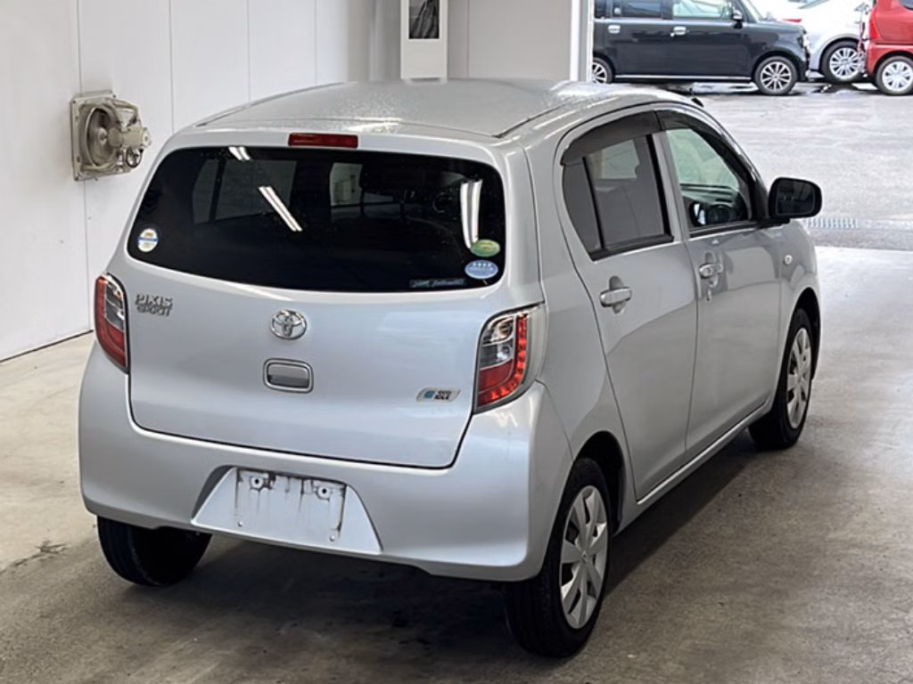 TOYOTA PIXIS EPOCH