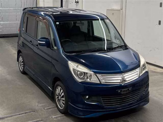 MITSUBISHI DELICA D:2
