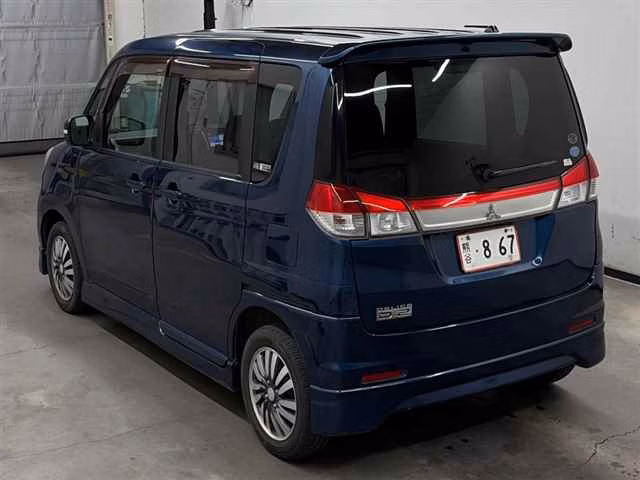 MITSUBISHI DELICA D:2