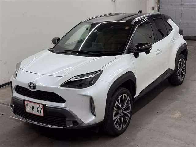 TOYOTA YARIS CROSS