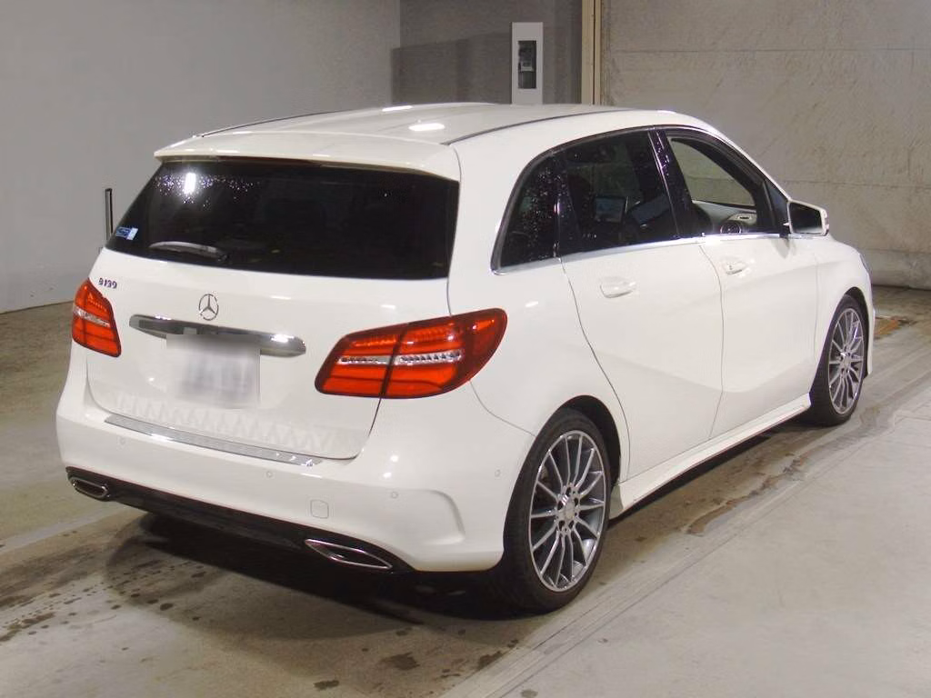 MERCEDES-BENZ B-CLASS