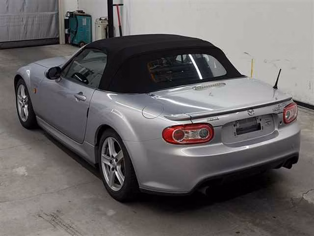 MAZDA ROADSTER