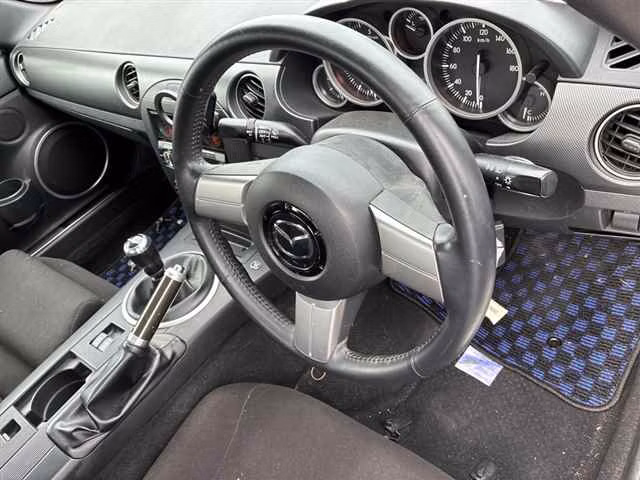 MAZDA ROADSTER