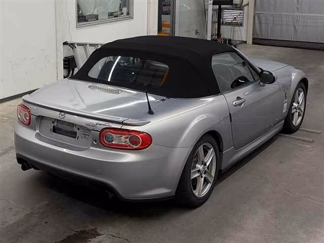 MAZDA ROADSTER