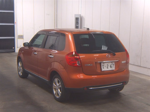 MAZDA VERISA