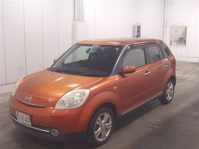 MAZDA VERISA