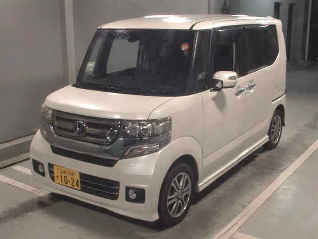 HONDA N-BOX