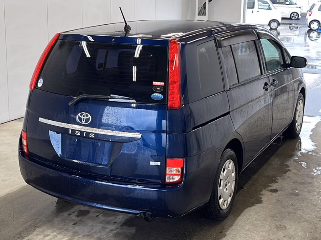 TOYOTA ISIS
