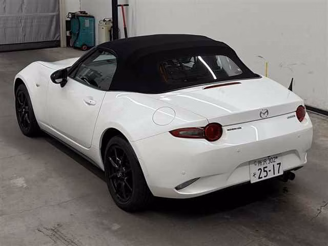 MAZDA MX-5