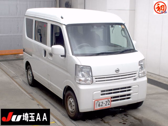 NISSAN NV100 CLIPPER