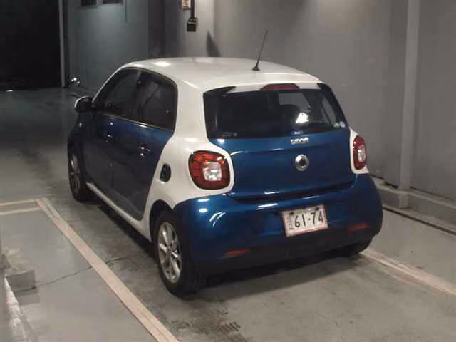 SMART FORFOUR
