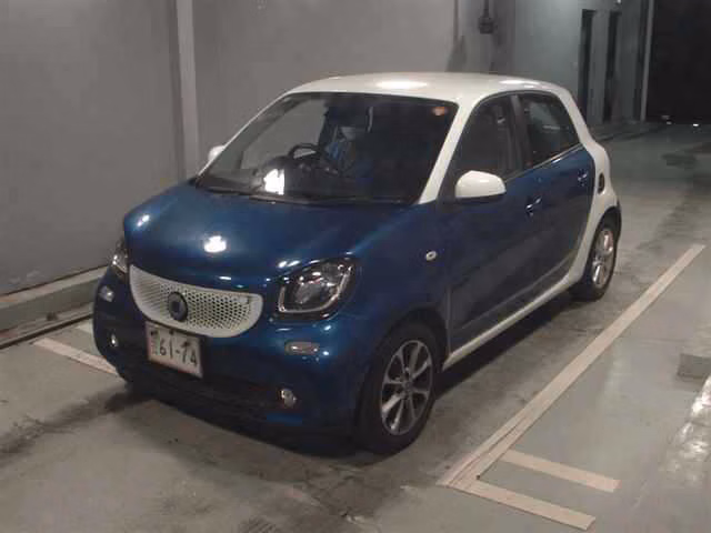 SMART FORFOUR